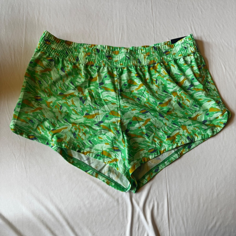 DSG Womens Stride Run Shorts 3 Inseam Mini Camo Green‎ Large NWT